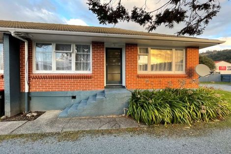 Photo of property in 35 Dunns Street, Silverstream, Upper Hutt, 5019