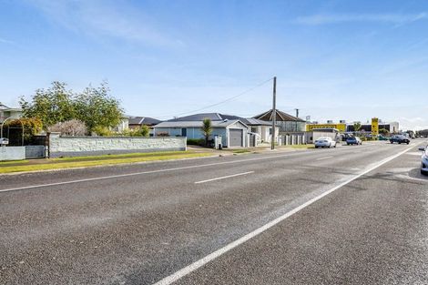 Photo of property in 17 Albion Street, Hawera, 4610