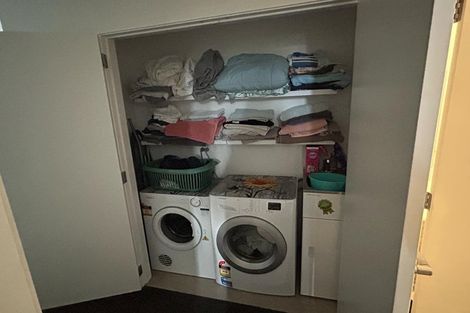 Photo of property in 262 Hobsonville Point Road, Hobsonville, Auckland, 0616