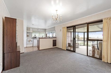 Photo of property in 53 Brightside Road, Stanmore Bay, Whangaparaoa, 0932