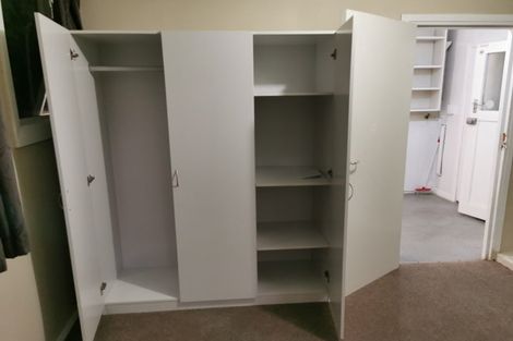 Photo of property in 88 Newlands Road, Newlands, Wellington, 6037