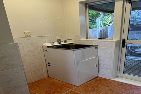 Photo of property in 21 Maugham Drive, Bucklands Beach, Auckland, 2014