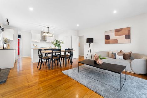Photo of property in 22 Taikata Road, Te Atatu Peninsula, Auckland, 0610