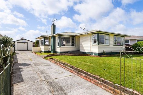Photo of property in 27 Aspiring Avenue, Milson, Palmerston North, 4414
