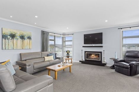 Photo of property in 50 Mortlake Heights, Pyes Pa, Tauranga, 3112
