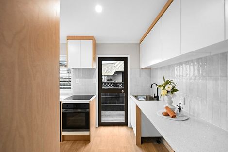 Photo of property in 17 Caulfield Place, Nawton, Hamilton, 3200