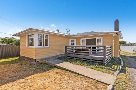 Photo of property in 11 River Road, Masterton, 5810