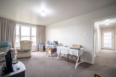 Photo of property in 16 Thames Street, Roslyn, Palmerston North, 4414