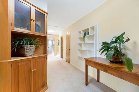 Photo of property in 10 Iles Road, Lynmore, Rotorua, 3010