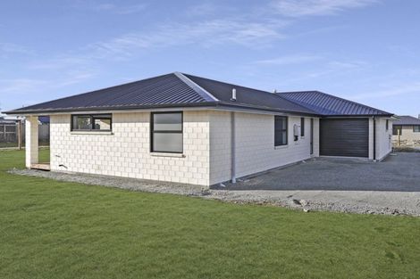 Photo of property in 20 Grandvue Drive, Twizel, 7901