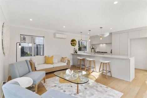 Photo of property in 139b Bucklands Beach Road, Bucklands Beach, Auckland, 2012