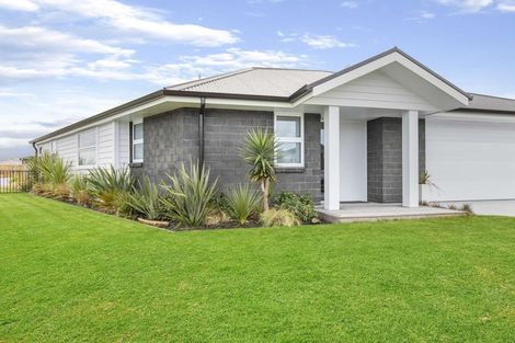 Photo of property in 1 Wahaika Way, Papamoa Beach, Papamoa, 3118