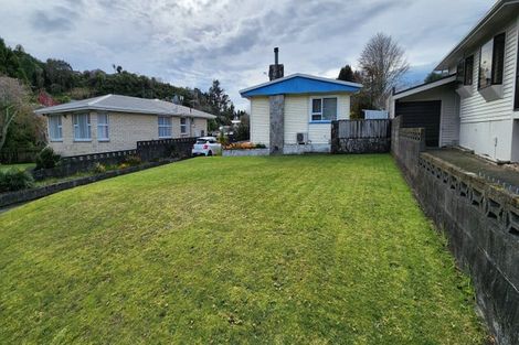 Photo of property in 10 Thames Street, Welbourn, New Plymouth, 4310