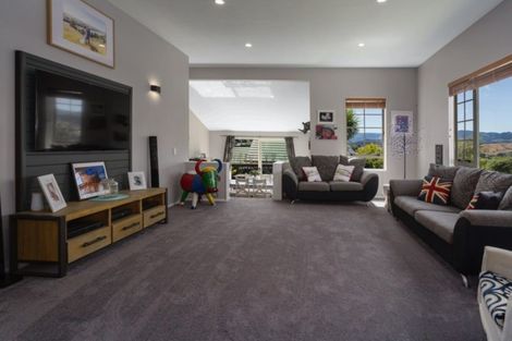 Photo of property in 74 Navigation Drive, Whitby, Porirua, 5024