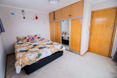 Photo of property in 41 Nichol Street, Heidelberg, Invercargill, 9812