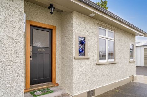 Photo of property in 12 Albert Street, Masterton, 5810