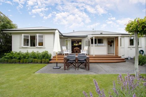 Photo of property in 26 Bowling Road, Greenmeadows, Napier, 4112