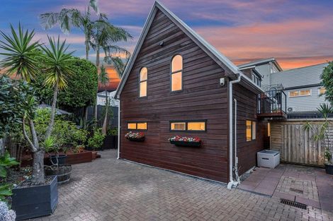 Photo of property in 2a Georgina Street, Freemans Bay, Auckland, 1011