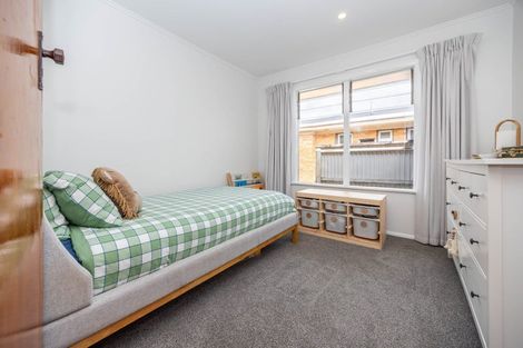 Photo of property in 12 Mcnicol Street, Fairfield, Hamilton, 3214