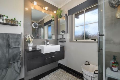 Photo of property in 14 Kenmure Place, Bethlehem, Tauranga, 3110