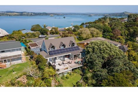 Photo of property in 87 Doves Bay Road, Kerikeri, 0294