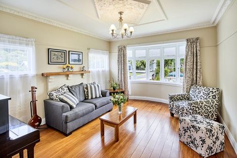 Photo of property in 19 Norton Park Avenue, Fairfield, Lower Hutt, 5011