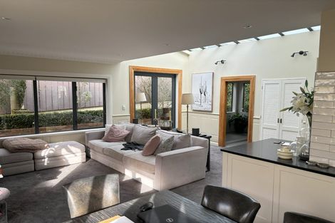 Photo of property in 37 Moxham Avenue, Hataitai, Wellington, 6021