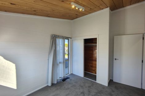 Photo of property in 75 Major Drive, Kelson, Lower Hutt, 5010