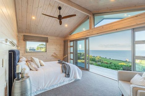 Photo of property in 97 Orchard Road, Hahei, Whitianga, 3591