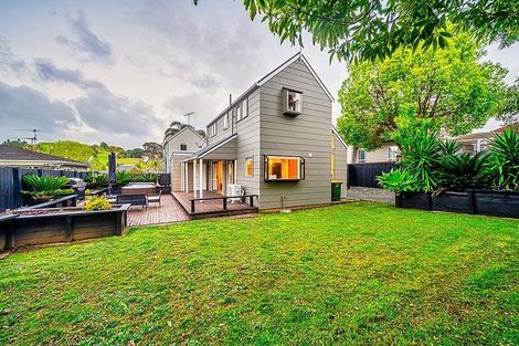 Photo of property in 1/9 Imogene Way, Half Moon Bay, Auckland, 2012