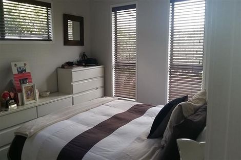 Photo of property in 2/14 Settlement Road, Papakura, 2110