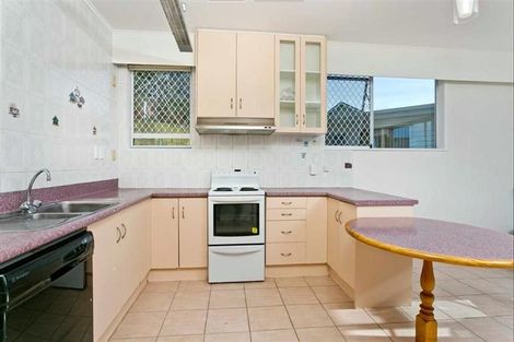 Photo of property in 4 Bank Street, Hillcrest, Auckland, 0627