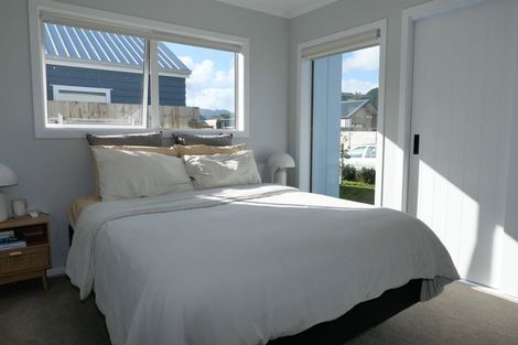 Photo of property in 36 Koru Loop, Paraparaumu, 5032