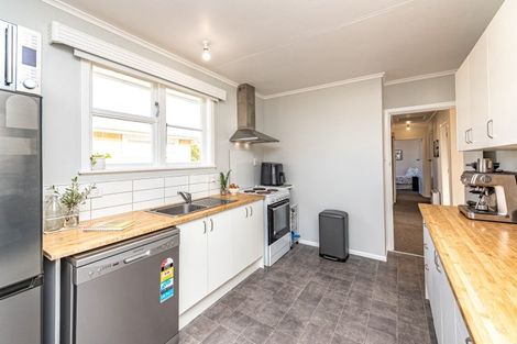 Photo of property in 20 Camellia Avenue, Aramoho, Whanganui, 4500