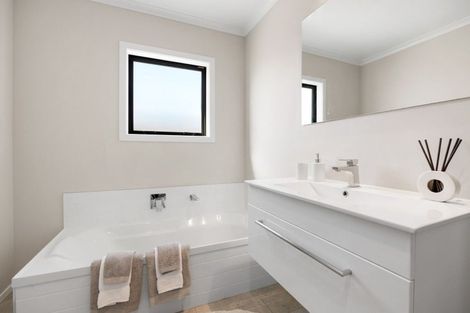 Photo of property in 2 Retallick Place, Flagstaff, Hamilton, 3210