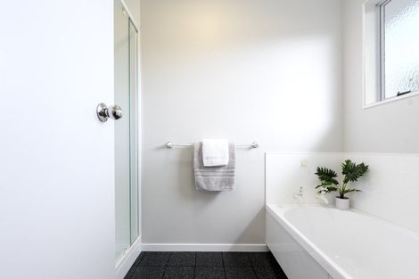 Photo of property in 4 Adrine Lane, Ohauiti, Tauranga, 3173