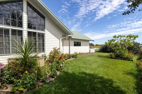 Photo of property in 27 Raratuna Street, Turua, 3574