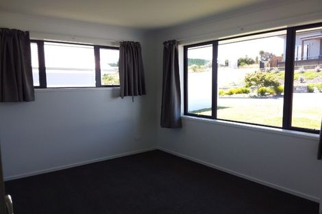 Photo of property in 293 Tauhara Ridge Drive, Richmond Heights, Taupo, 3330