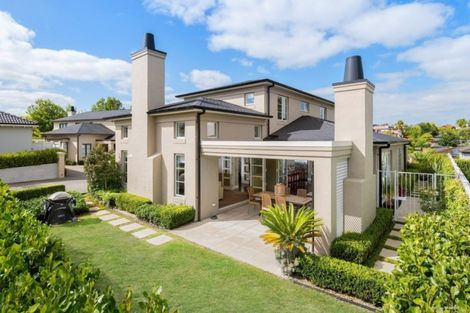 Photo of property in 20 Saint Andrews Way, Albany, Auckland, 0632