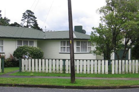 Photo of property in 144 Tiraumea Drive, Pakuranga, Auckland, 2010