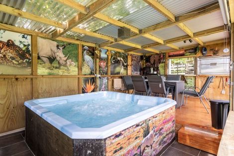 Photo of property in 28 Arthur Road, Norsewood, 4974