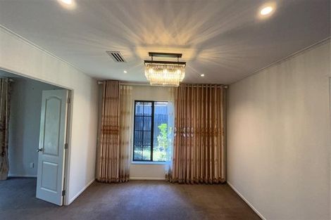 Photo of property in 6 Monet Grove, West Harbour, Auckland, 0618