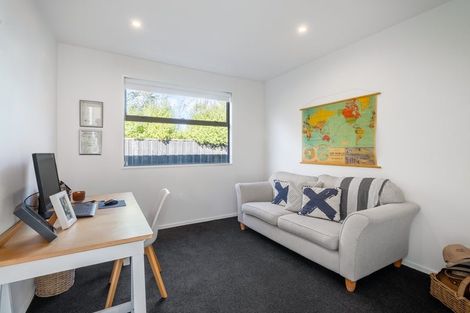 Photo of property in 18 Brampton Drive, West Melton, 7618