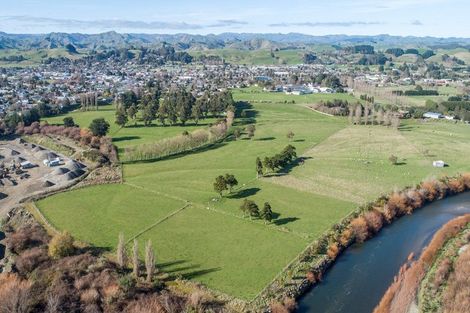 Photo of property in 32a Victoria Street, Pahiatua, 4910