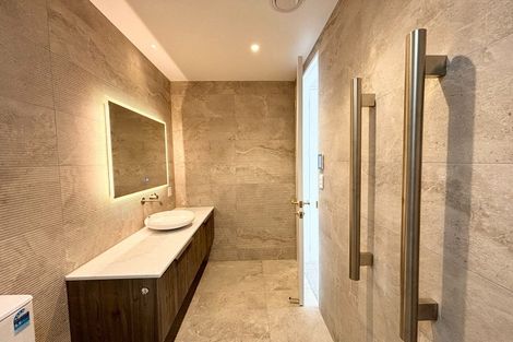 Photo of property in 2/7 Roa Road, Fendalton, Christchurch, 8041