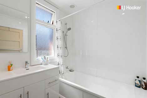 Photo of property in 8 Hawthorn Avenue, Mornington, Dunedin, 9011