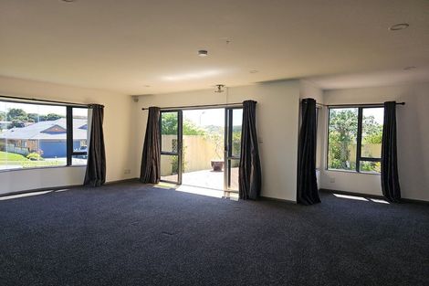 Photo of property in 65 Samwell Drive, Whitby, Porirua, 5024