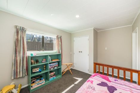Photo of property in 3 Atua Street, Waikanae Beach, Waikanae, 5036