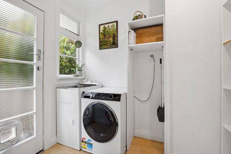 Photo of property in 25 Fea Street, Dalmore, Dunedin, 9010