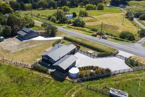 Photo of property in 123 Te Horo Beach Road, Te Horo, Otaki, 5581